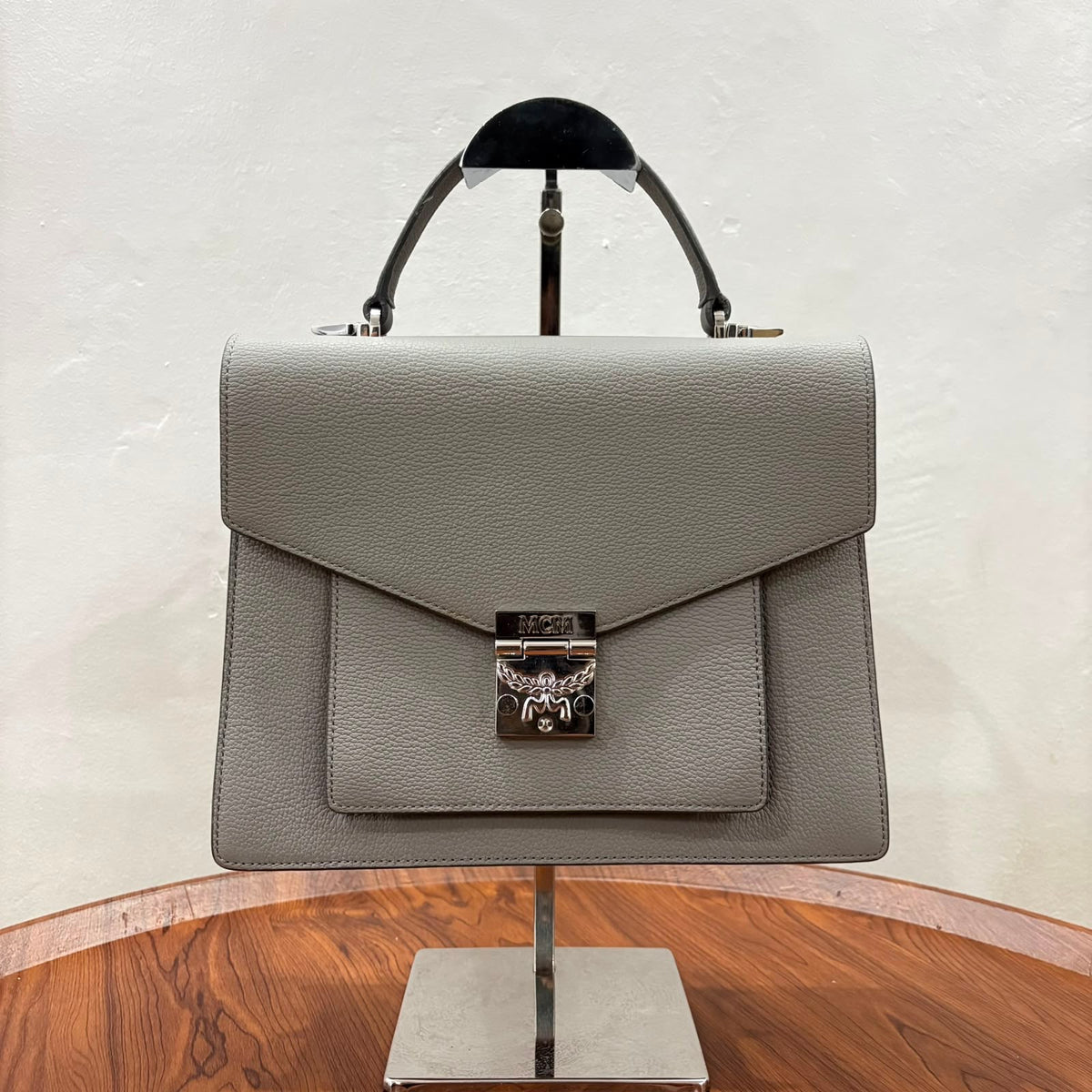 MCM Patricia Avenue