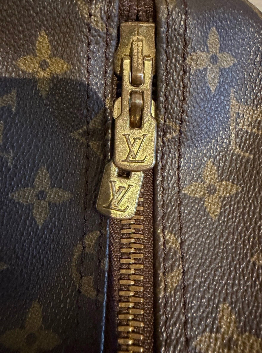 Louis Vuitton Monogram Canvas Keepall 55 Travel Bag