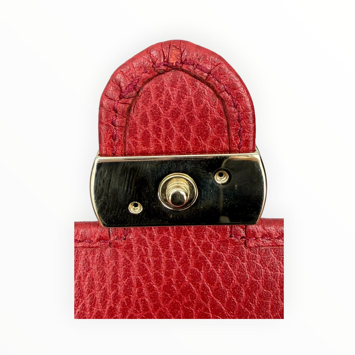 Gucci Interlocking G Wallet on Chain