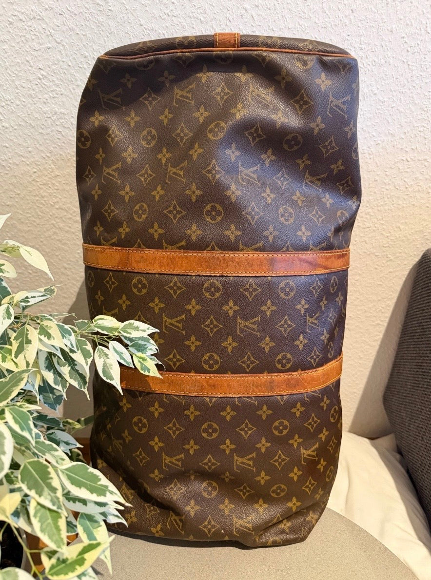 Louis Vuitton Monogram Canvas Keepall 55 Travel Bag