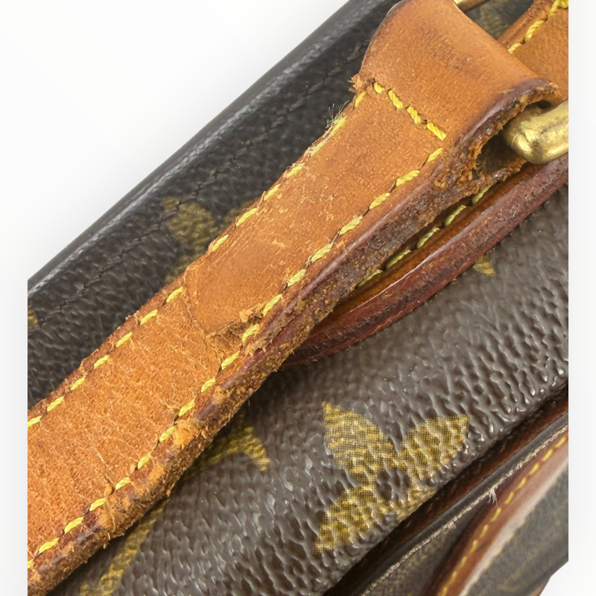 Louis Vuitton Monogram Canvas Saint Cloud